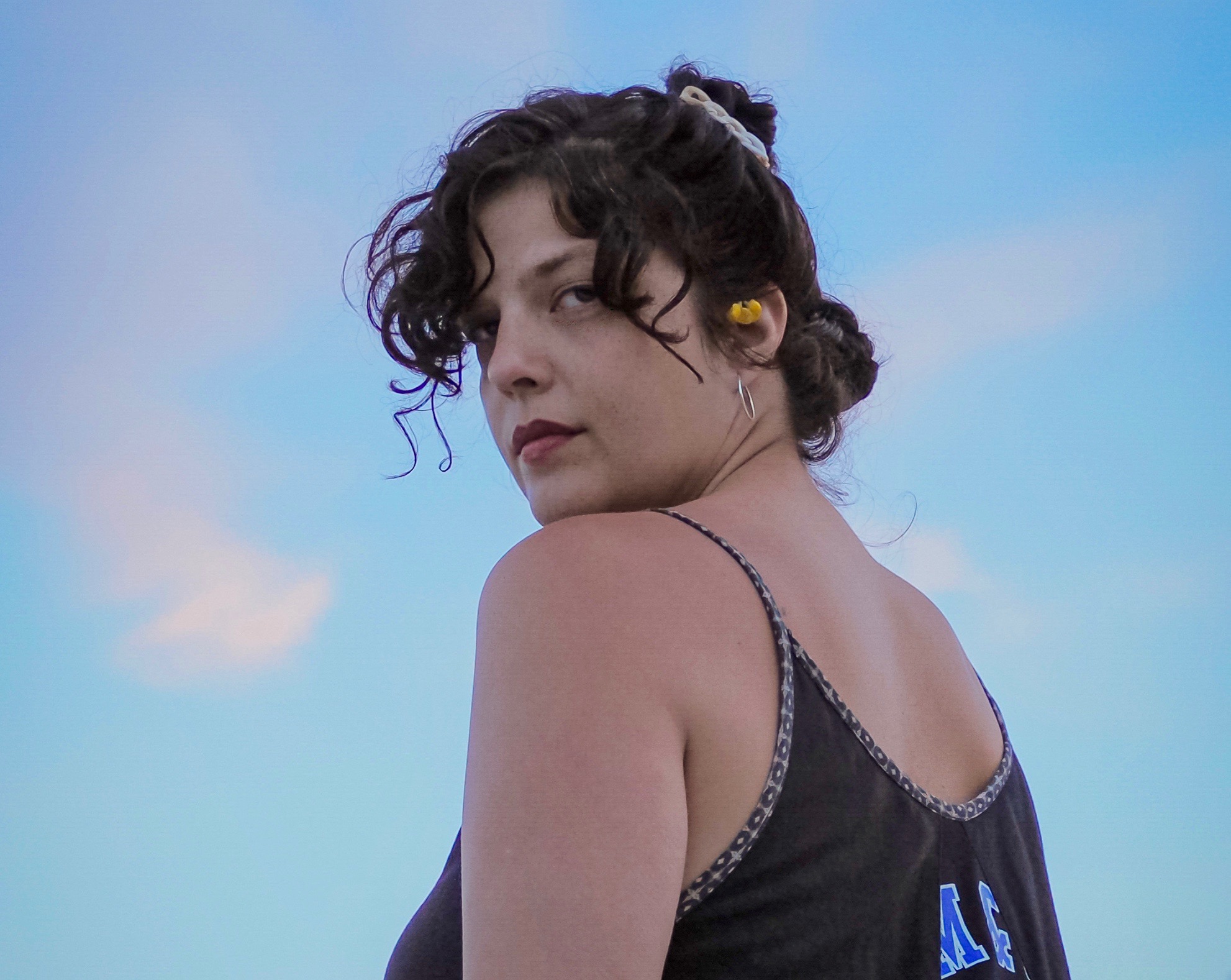 L.A Foster Unveils two new Singles, Damn Love and New Life