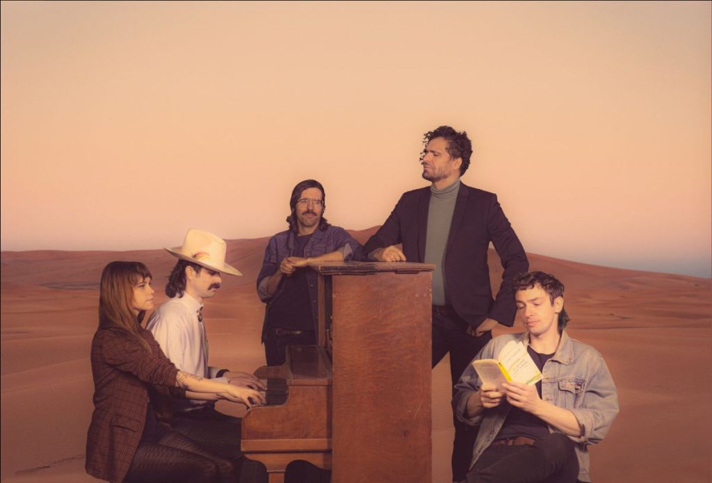 Inside Jesuslesfilles’ Allegorical Record, L’heure&nbsp;idéale