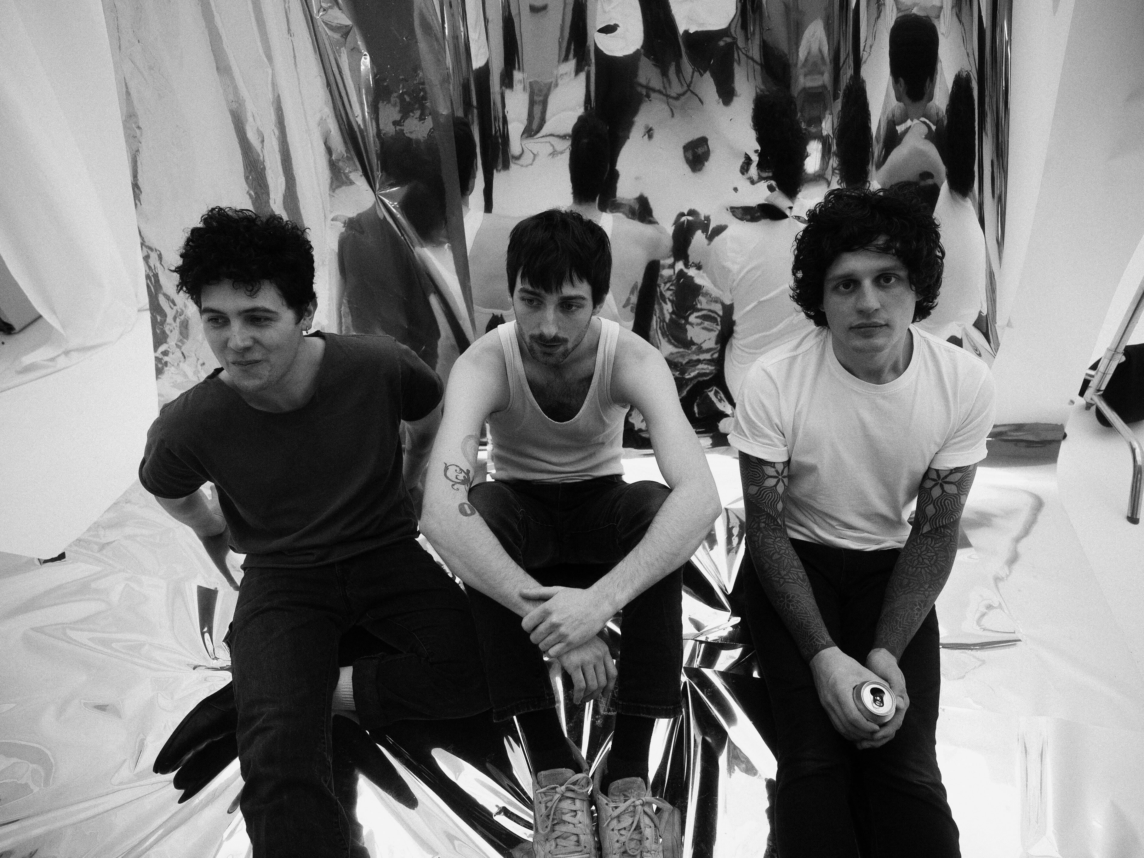 Premiere: Listen to Population II’s New Single, “Comme tu le souhaites (Ding Dong)”