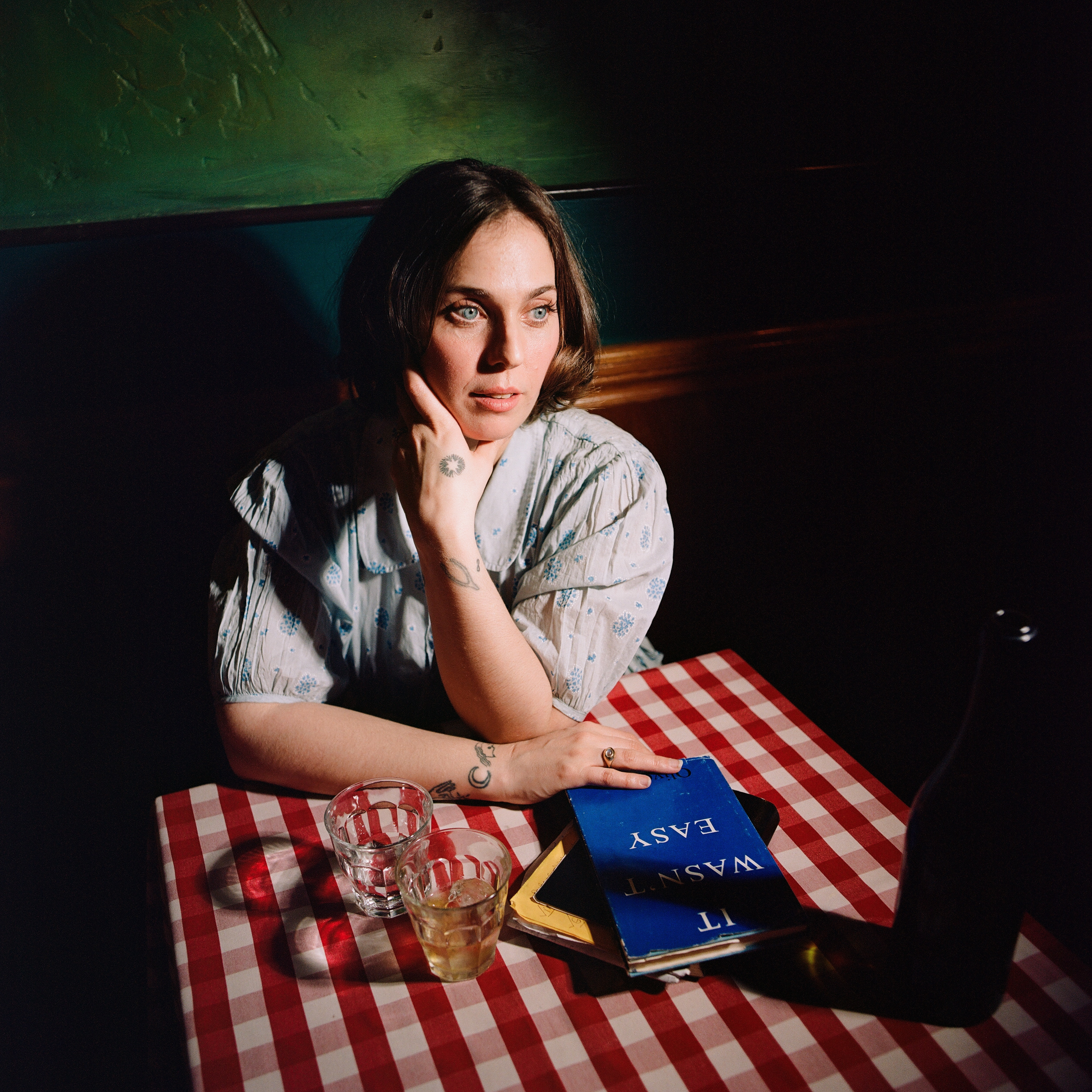 U.S. Girls Announce New album, Scratch It, Share 12-Minute Single, “Bookends” 